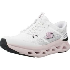 Buty SKECHERS SLIP - INS STEP ALTUS FAST LANE Biały. Białe obuwie trekkingowe damskie Skechers, z syntetyku, bez zapięcia. Za 490.99 zł.
