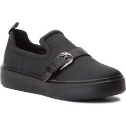 Tenisówki GEOX - D Nhenbus D D848DD 04685 C9999 Black. Czarne trampki i tenisówki damskie Geox, z aplikacjami, z gumy, bez zapięcia. W wyprzedaży za 349.00 zł.