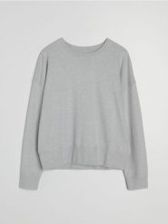 Sweter basic z wiskozą - szary. Szare swetry nierozpinane damskie Sinsay, l, bez wzorów, z wiskozy, bez kołnierzyka, bez ramiączek. Za 49.99 zł.