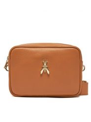 Patrizia Pepe Torebka 8B0232/L001-B815 Brązowy. Brązowe listonoszki damskie Patrizia Pepe, bez wzorów, ze skóry, bez dodatków. Za 489.99 zł.