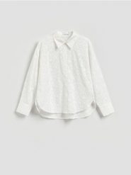 Bawełniana koszula z haftowaniem - złamana biel. Koszule damskie Reserved, l, bez wzorów, z bawełny, bez kołnierzyka, bez ramiączek. Za 149.99 zł.