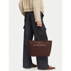 Torebka MEXX. Brązowe shopperki damskie Mexx, bez wzorów, bez dodatków. Za 229.99 zł.