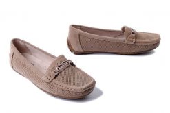 ARTIKER RELAKS 56C1073 jasnobrązowy, mokasyny damskie. Brązowe balerinki damskie Artiker Relaks, bez wzorów, ze skóry, bez obcasa, bez zapięcia. Za 149.90 zł.