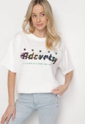 Biały Oversizowy T-shirt z Napisem z Przodu i Gwiazdami na Plecach Ilanlith. Białe t-shirty damskie Born2be, l, bez wzorów, z jeansu, klasyczne, bez kołnierzyka, bez ramiączek. Za 49.99 zł.