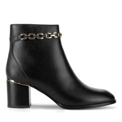 Botki Sergio Bardi. Czarne botki damskie Sergio Bardi, bez wzorów, bez obcasa, na słupku, bez zapięcia. Za 174.99 zł.