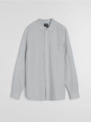 Bawełniana koszula z długim rękawem i kieszenią piersiową - szary. Szare koszule męskie Sinsay, l, bez wzorów, z bawełny, bez kołnierzyka, bez ramiączek. Za 59.99 zł.