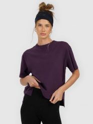 4F T-shirt loose gładki damski - fioletowy S. Fioletowe t-shirty damskie 4F, s, bez wzorów, z dzianiny, bez kołnierzyka, bez ramiączek. Za 59.99 zł.