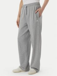 The North Face Spodnie dresowe Tnf Essential Terry Simple Dome Relaxe NF0A8FDS Szary Regular Fit. Szare spodnie dresowe damskie The North Face, bez wzorów, z bawełny. Za 349.99 zł.