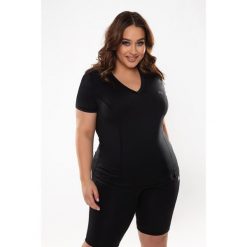 Koszulka fitness damska Rough Radical Ready Plus size. Czarne bluzki damskie ROUGH RADICAL, plus size, bez wzorów, sportowe, bez kołnierzyka, plus size, bez ramiączek. Za 109.90 zł.