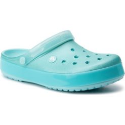 Klapki CROCS - Crocband Ice Pop Clog 205574 Ice Blue. Niebieskie klapki damskie Crocs, bez wzorów, z tworzywa sztucznego, bez obcasa, bez zapięcia. W wyprzedaży za 169.00 zł.