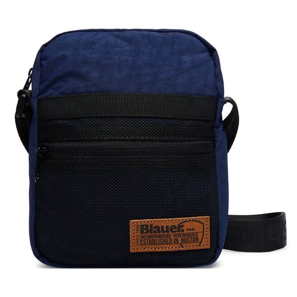 Saszetka Blauer. Niebieskie saszetki i nerki męskie Blauer, bez wzorów. Za 129.99 zł.
