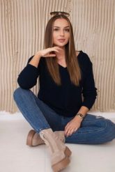 Sweter z dekoltem V granatowy. Niebieskie swetry nierozpinane damskie KESI, l, bez wzorów, z wełny, bez kołnierzyka, plus size, bez ramiączek. Za 139.05 zł.