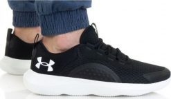 Under Armour Under Armour Victory 3023639-001 Czarne 45. Czarne buty sportowe męskie Under Armour, bez wzorów, bez zapięcia. Za 247.50 zł.