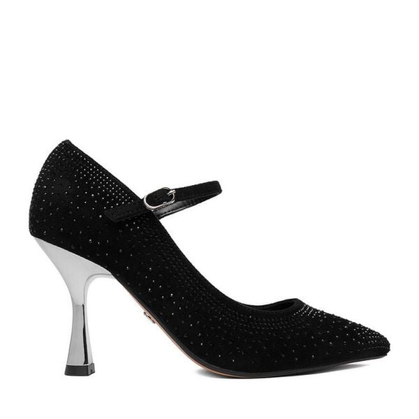 Szpilki Nine West. Czarne szpilki damskie Nine West, bez wzorów, bez obcasa, na szpilce, bez zapięcia. Za 249.99 zł.
