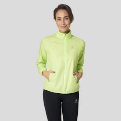 Kurtka techniczna damska ODLO Essential Light Jacket. Żółte kurtki sportowe damskie ODLO, l, bez wzorów, z materiału, bez ramiączek, bez kaptura, do biegania. Za 344.92 zł.