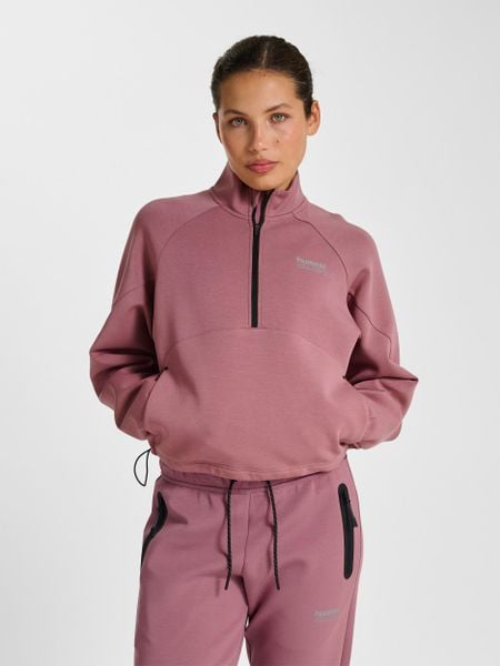 Bluza damska Hummel Tech Boxy. Fioletowe bluzy damskie Hummel, xs, bez wzorów, z bawełny, klasyczne, bez ramiączek, bez kaptura. Za 212.00 zł.