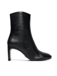 Patrizia Pepe Botki 2Y0036 L048 K103 Czarny. Czarne botki damskie Patrizia Pepe, bez wzorów, ze skóry, bez obcasa, na słupku, bez zapięcia. Za 1,529.00 zł.
