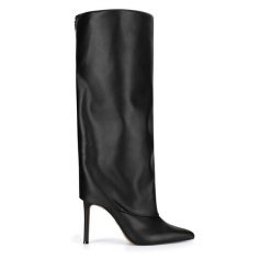 Kozaki Nine West. Czarne kozaki damskie Nine West, bez wzorów, bez obcasa, na szpilce, bez zapięcia. Za 359.99 zł.