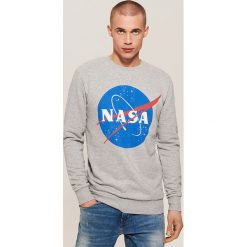 Bluza NASA - Jasny szary. Szare bluzy damskie House, l, bez wzorów, bez ramiączek, bez kaptura. Za 69.99 zł.