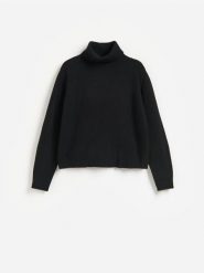 Wełniany sweter - czarny. Czarne swetry nierozpinane damskie Reserved, l, bez wzorów, z wełny, bez kołnierzyka, bez ramiączek. Za 199.99 zł.