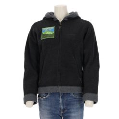 Second life - Kurtka polarowa damska Synchilla Patagonia - Jak nowy. Czarne kurtki sportowe damskie Patagonia, l, bez wzorów, z materiału, bez ramiączek, bez kaptura, trekkingowe. Za 255.56 zł.