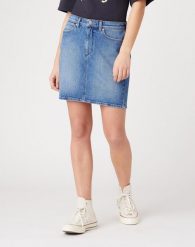SPÓDNICA WRANGLER MID LENGTH SKIRT SANDY W245JX28Z 112127933. Spódnice damskie Wrangler, s, bez wzorów. Za 169.99 zł.