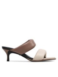 Furla Klapki Vega YG07VEG-NCO000-1894S-1-038-20-IT-3600 S Szary. Szare klapki damskie Furla, bez wzorów, ze skóry, bez obcasa, bez zapięcia. Za 719.99 zł.