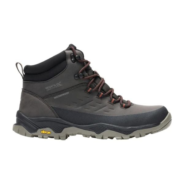 Męskie buty trekkingowe Blake Vibram. Brązowe trekkingi męskie Regatta, z materiału, bez zapięcia. Za 647.00 zł.