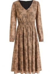 Sukienka szyfonowa. Brązowe sukienki damskie bonprix, bez wzorów, z szyfonu, eleganckie, bez kołnierzyka, bez ramiączek. Za 147.99 zł.