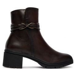 Botki Tamaris. Brązowe botki damskie Tamaris, bez wzorów, bez obcasa, na słupku, bez zapięcia. Za 499.99 zł.