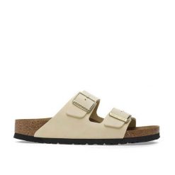 Klapki damskie Birkenstock Arizona. Brązowe klapki damskie Birkenstock, bez wzorów, z materiału, sportowe, bez obcasa, bez zapięcia. Za 762.00 zł.
