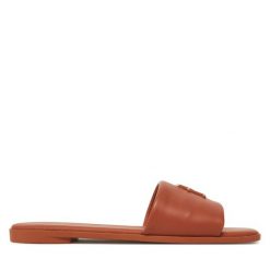 Klapki Tommy Hilfiger. Brązowe klapki damskie Tommy Hilfiger, bez wzorów, bez obcasa, bez zapięcia. Za 259.99 zł.