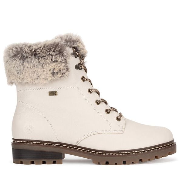 Trzewiki Remonte. Białe botki damskie Remonte, bez wzorów, bez obcasa, na płaskiej podeszwie, bez zapięcia. Za 423.00 zł.