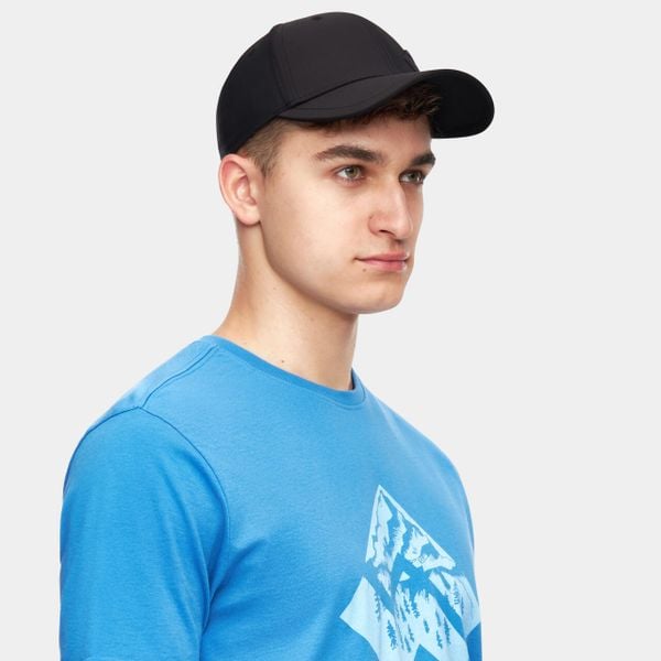 Czapka z daszkiem Alpinus Bilbao. Czarne czapki damskie Alpinus, bez wzorów, sportowe. Za 34.00 zł.