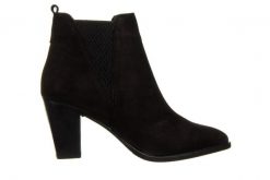 Botki Bayla-161 077 39498 Black Nubuck 161549, Czarny, Skóra naturalna - 38. Czarne botki damskie Bayla, na zimę, bez wzorów, z gumy, eleganckie, za kostkę, bez obcasa, na słupku, bez zapięcia. W wyprzedaży za 249.00 zł.