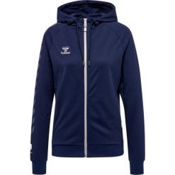 Damska bawełniana bluza z kapturem zapinana na zamek Hummel Move Grid. Niebieskie bluzy damskie Hummel, xs, bez wzorów, z bawełny, sportowe, bez ramiączek, z kapturem. W wyprzedaży za 266.50 zł.