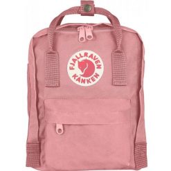 Plecak turystyczny Fjällräven Kanken Mini. Czerwone plecaki damskie Fjällräven, bez wzorów. Za 379.45 zł.
