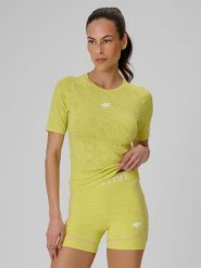 4F Koszulka treningowa slim szybkoschnąca damska - zielona XL. Zielone bluzki damskie 4F, xl, bez wzorów, z materiału, bez kołnierzyka, bez ramiączek. Za 119.99 zł.