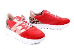 WONDERS A-24100 flame, półbuty damskie. Czerwone półbuty damskie Wonders, bez wzorów, bez obcasa, bez zapięcia. Za 679.50 zł.