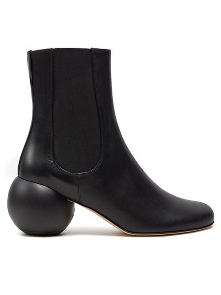 Weekend Max Mara Sztyblety Este 24257960146 Czarny. Czarne botki damskie Weekend Max Mara, bez wzorów, ze skóry, bez obcasa, na słupku, bez zapięcia. Za 1,119.00 zł.