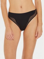 Undress Code Stringi Oh Mon Dieu 730 Czarny. Czarne majtki damskie Undress Code, z syntetyku. Za 199.99 zł.