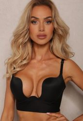 Czarny Biustonosz Miseczka B Push Up na Ramiączkach z Regulacją Wykończony z Tyłu Regulowany Paskiem Molaria. Czarne biustonosze Renee, bez wzorów. Za 39.99 zł.