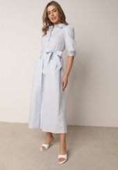 Niebieska Rozkloszowana Sukienka Koszulowa w Stylu Retro z Bawełny z Wiązaniem Cirire. Niebieskie sukienki damskie Born2be, na co dzień, l, bez wzorów, z bawełny, eleganckie, bez kołnierzyka, bez ramiączek, maxi, koszulowe. Za 199.99 zł.