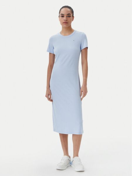 Tommy Jeans Sukienka codzienna DW0DW19721 Błękitny Slim Fit. Niebieskie sukienki damskie Tommy Jeans, na co dzień, xs, bez wzorów, z jeansu, bez kołnierzyka, bez ramiączek, proste. Za 179.99 zł.