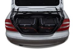 Torby Do Bagażnika Mercedes-Benz Clk Cabrio 2002-2010 4Szt Kjust. Czarne torby podróżne damskie KJUST, bez wzorów, z kauczuku. Za 953.00 zł.
