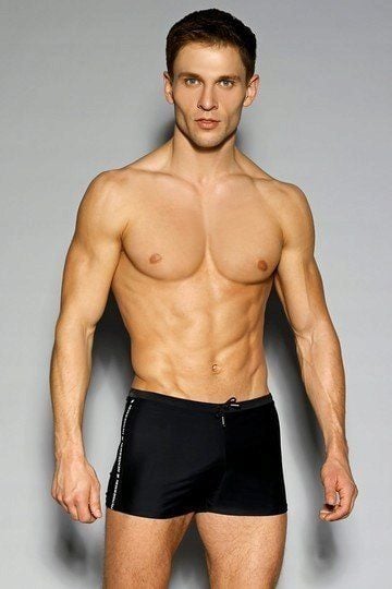 Henderson HENDERSON męskie kąpielówki bokserki plażowe M. Kąpielówki męskie Henderson, m, bez wzorów. Za 35.00 zł.