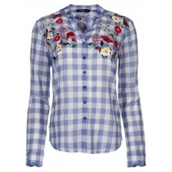 Desigual koszula damska Cabaceira M niebieski. Niebieskie koszule damskie Desigual, m, bez wzorów, z materiału, bez kołnierzyka, bez ramiączek. W wyprzedaży za 169.00 zł.