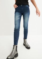 Dżinsy Skinny, mid waist, krótsze nogawki. Niebieskie jeansy damskie bonprix, bez wzorów, z jeansu, krótkie. Za 84.99 zł.
