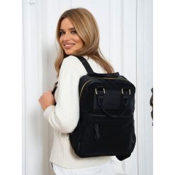 Plecak damski Peterson PTN JN-07 czarny. Czarne plecaki damskie Peterson, bez wzorów, z nylonu. Za 119.99 zł.