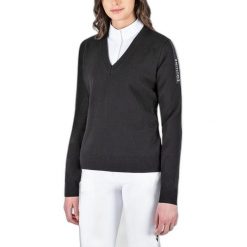 Damski sweter v-neck Equiline Cinoc. Czarne swetry nierozpinane damskie EQODE BY EQUILINE, na zimę, bez wzorów, bez kołnierzyka, bez ramiączek. Za 634.00 zł.